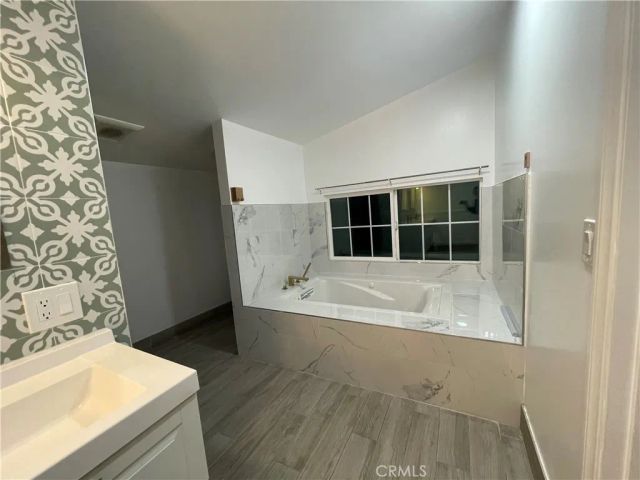 1515 E Rowland, West Covina, CA 91791