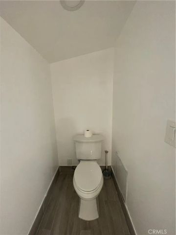 1515 E Rowland, West Covina, CA 91791