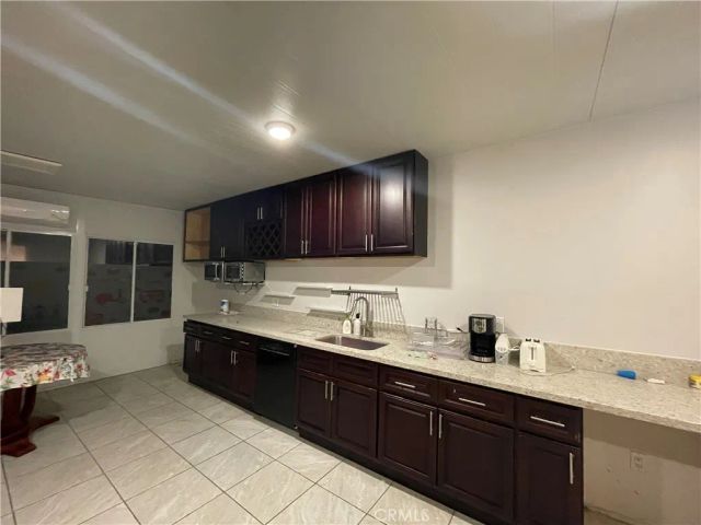 1515 E Rowland, West Covina, CA 91791