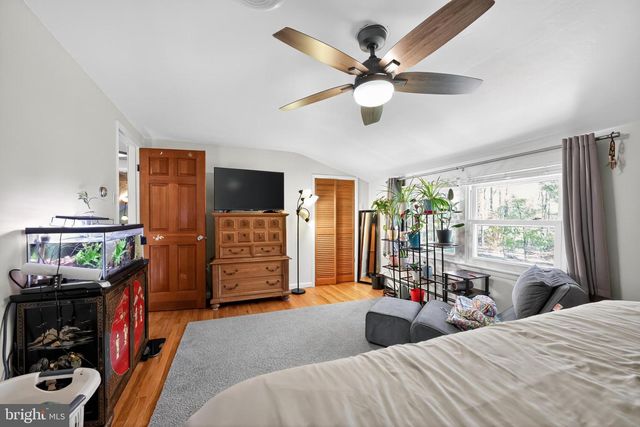 537 CLEMS RUN, Mullica Hill, NJ 08062