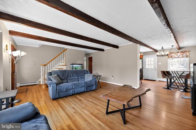 537 CLEMS RUN, Mullica Hill, NJ 08062