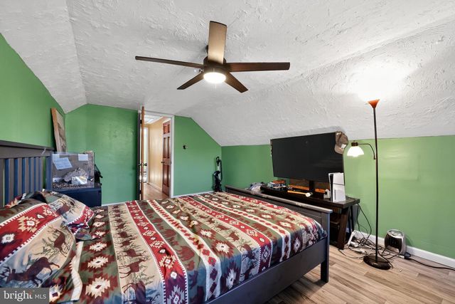 537 CLEMS RUN, Mullica Hill, NJ 08062