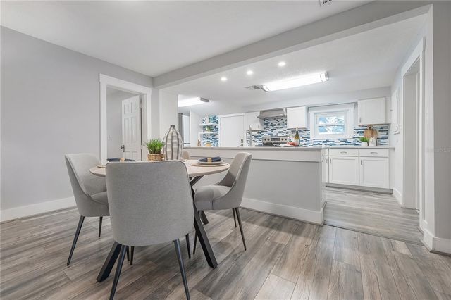 1404 E CAYUGA STREET, Tampa, FL 33603