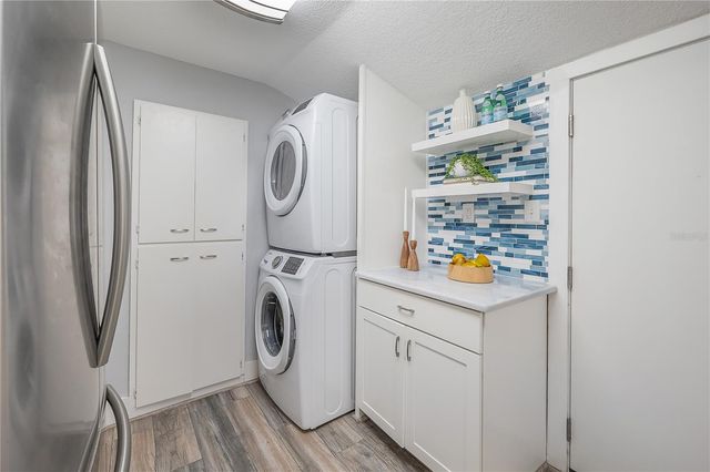 1404 E CAYUGA STREET, Tampa, FL 33603