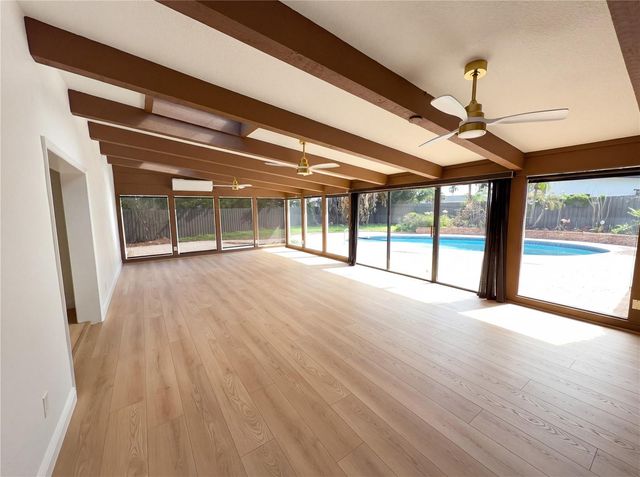 51 OAKLEIGH LANE, Maitland, FL 32751