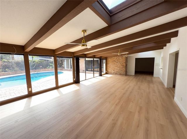 51 OAKLEIGH LANE, Maitland, FL 32751