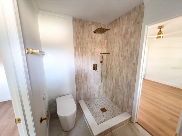 51 OAKLEIGH LANE, Maitland, FL 32751