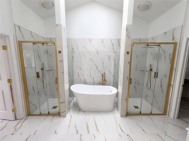 51 OAKLEIGH LANE, Maitland, FL 32751