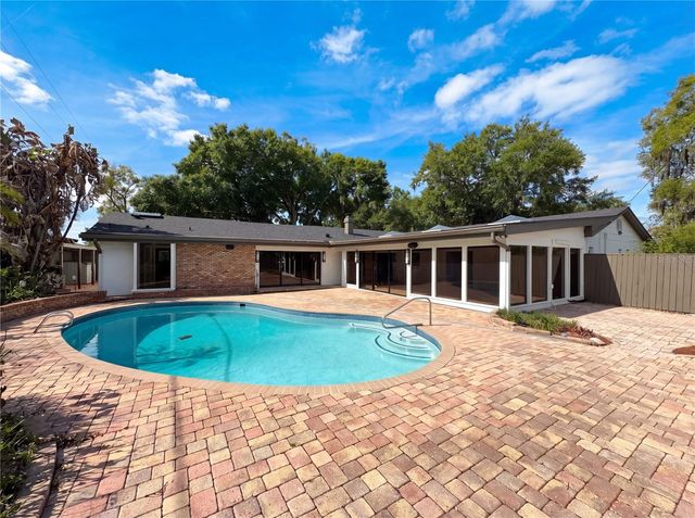 51 OAKLEIGH LANE, Maitland, FL 32751