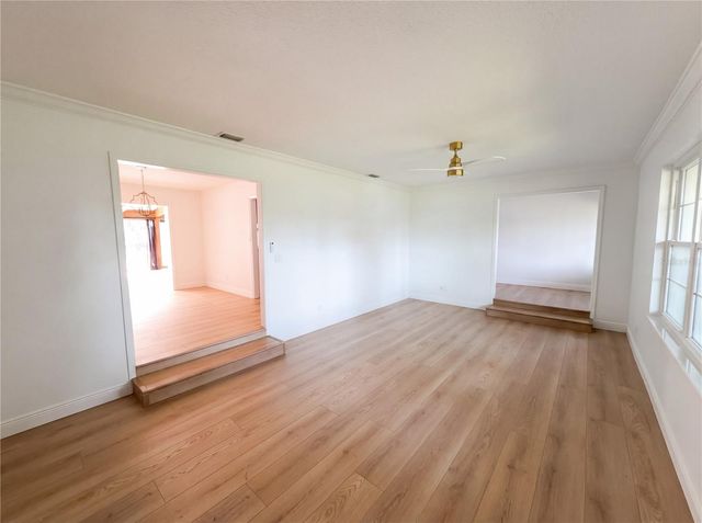 51 OAKLEIGH LANE, Maitland, FL 32751