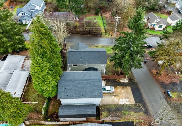 813 S 10th Street, Shelton, WA 98584