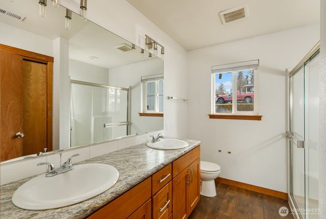 813 S 10th Street, Shelton, WA 98584