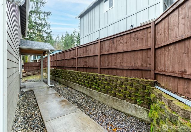 813 S 10th Street, Shelton, WA 98584