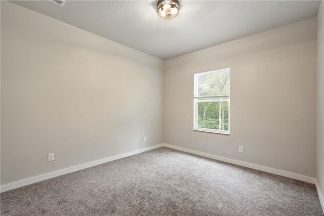 801 Colonial Drive, Pleasant Hill, MO 64080
