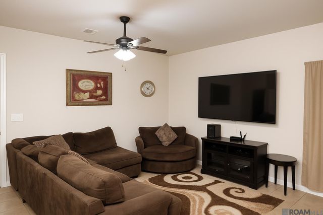 19089 Greenleaf Circle, Ponchatoula, LA 70454