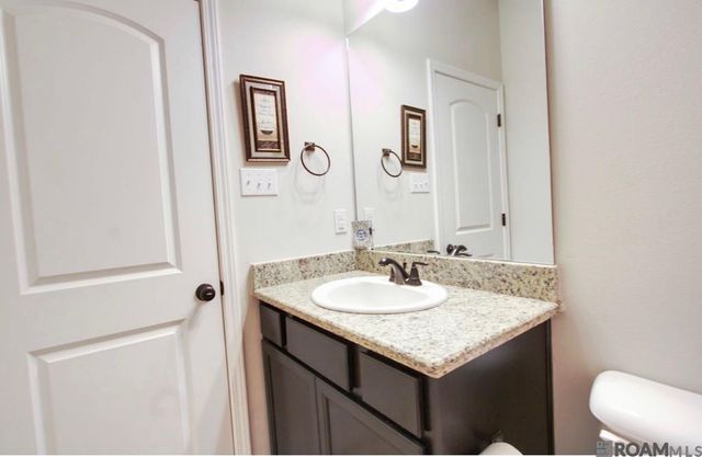 19089 Greenleaf Circle, Ponchatoula, LA 70454