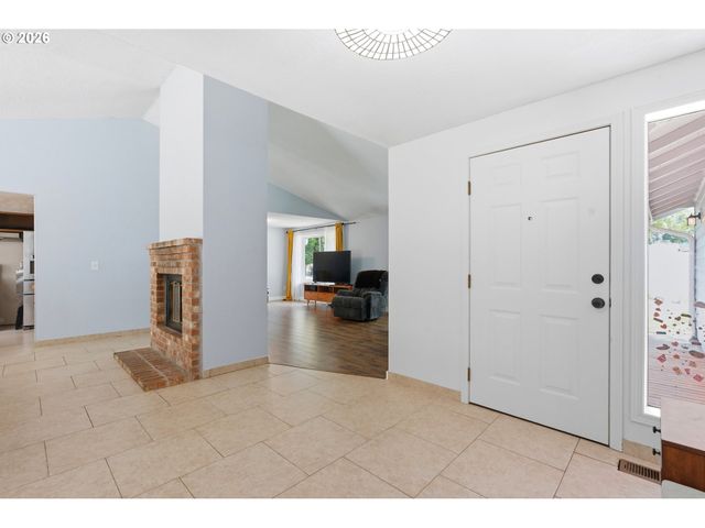 8030 Sw 160TH Ave, Beaverton, OR 97007