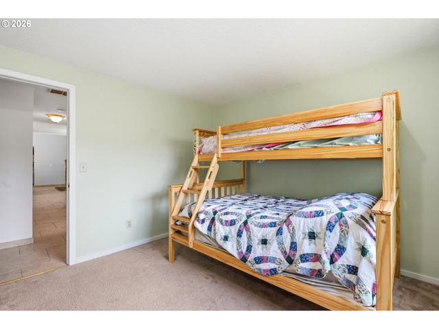 8030 Sw 160TH Ave, Beaverton, OR 97007