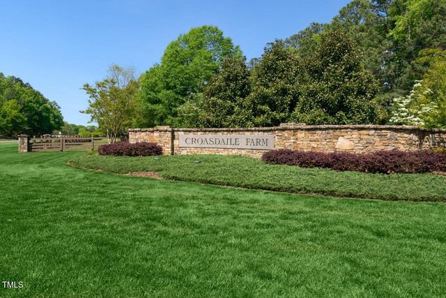125 Crestridge Place, Durham, NC 27705