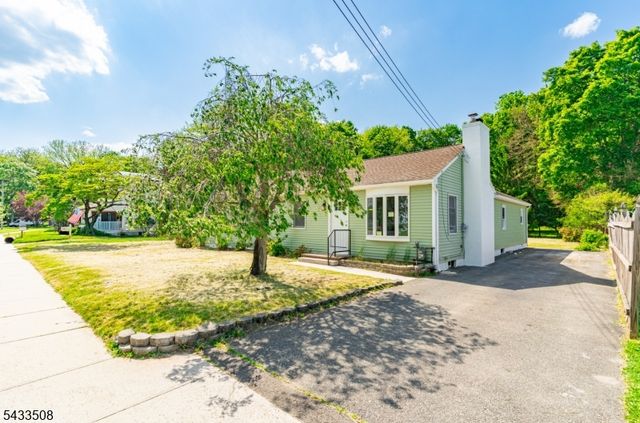 506 Warren St, Hackettstown Town, NJ 07840