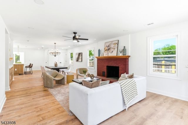 506 Warren St, Hackettstown Town, NJ 07840