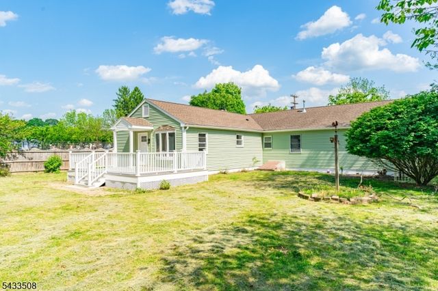 506 Warren St, Hackettstown Town, NJ 07840