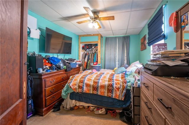 214 N 5th St, Youngwood, PA 15697
