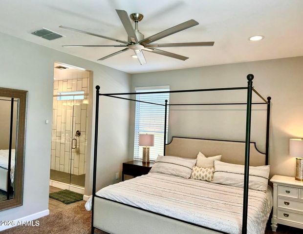 2045 E CHARLOTTE Drive, Phoenix, AZ 85024