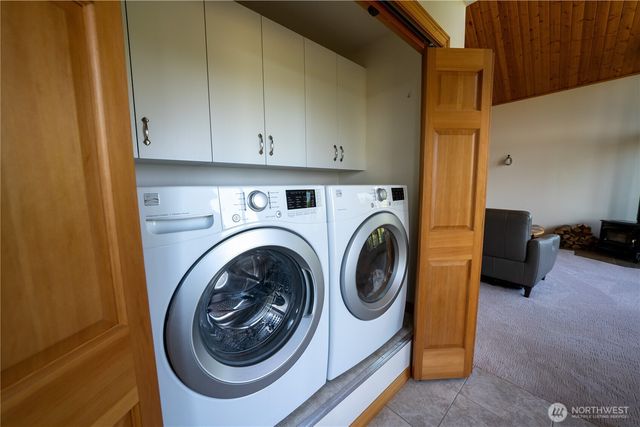 212 Maletti Hill Road, Port Angeles, WA 98362