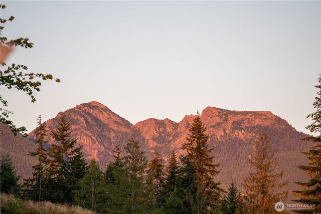 212 Maletti Hill Road, Port Angeles, WA 98362