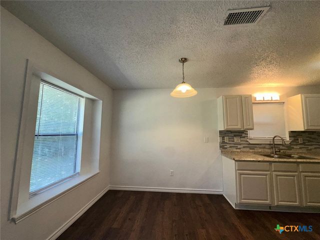 2407 Lago Trail, Killeen, TX 76543