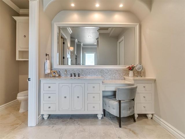 6716 Legacy, Edmond, OK 73025