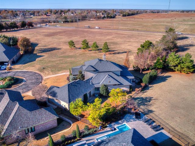 6716 Legacy, Edmond, OK 73025