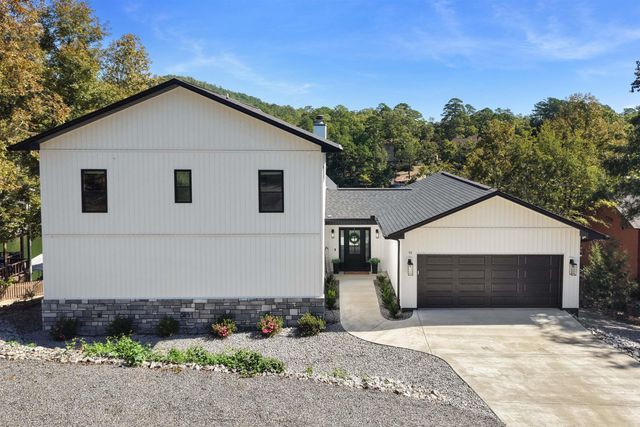 13 Caribe Lane, Hot Springs Village, AR 71909