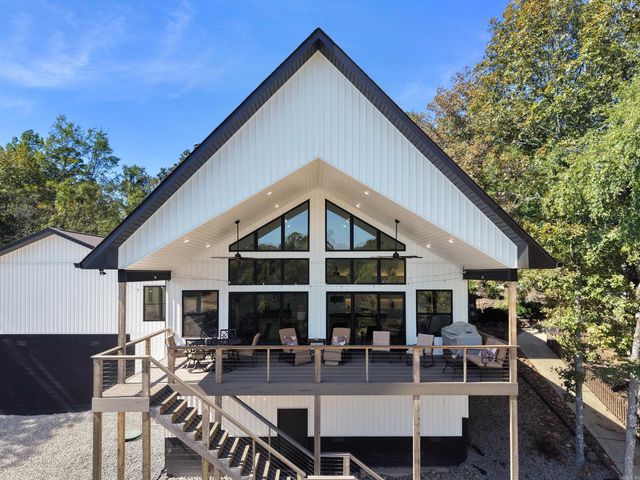 13 Caribe Lane, Hot Springs Village, AR 71909