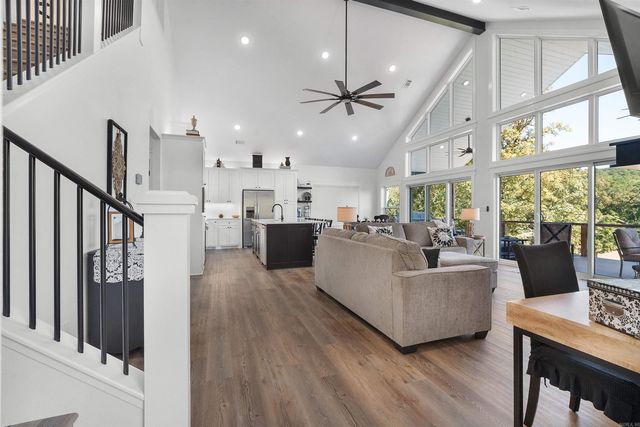 13 Caribe Lane, Hot Springs Village, AR 71909