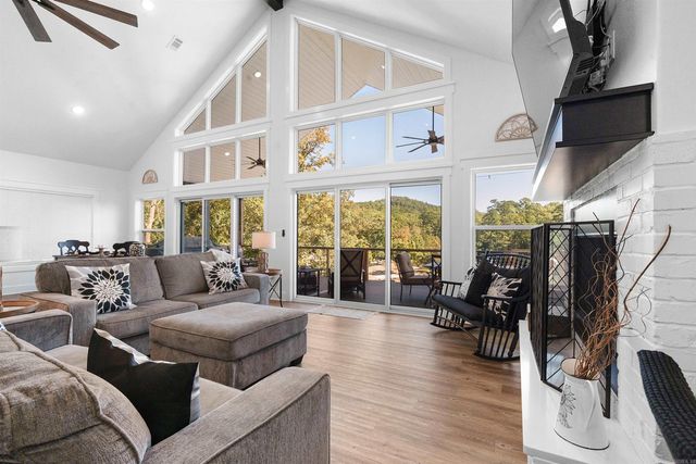 13 Caribe Lane, Hot Springs Village, AR 71909