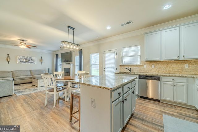 3982 Plymouth Rock Drive, Loganville, GA 30052