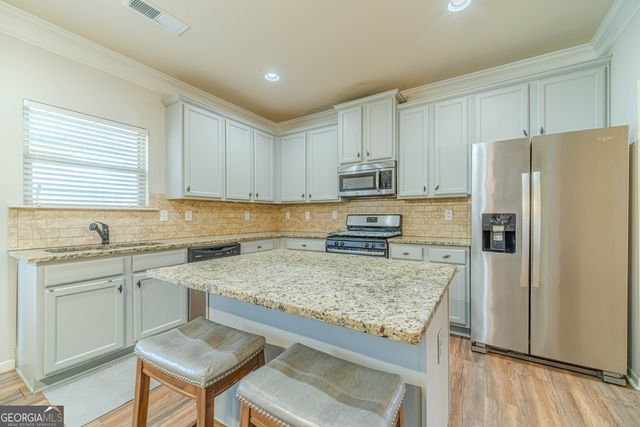 3982 Plymouth Rock Drive, Loganville, GA 30052