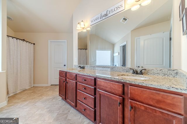 3982 Plymouth Rock Drive, Loganville, GA 30052
