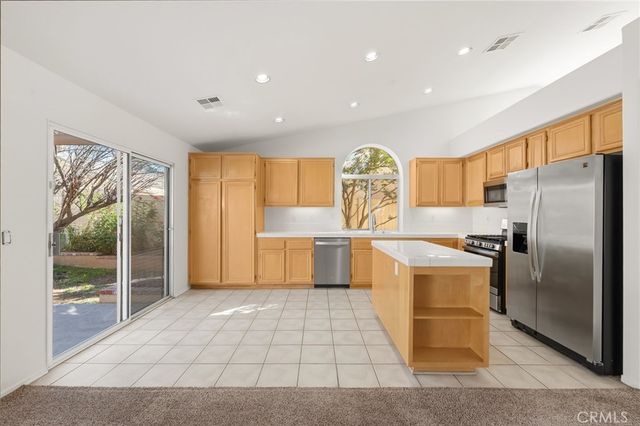 28570 Sand Island Way, Menifee, CA 92584