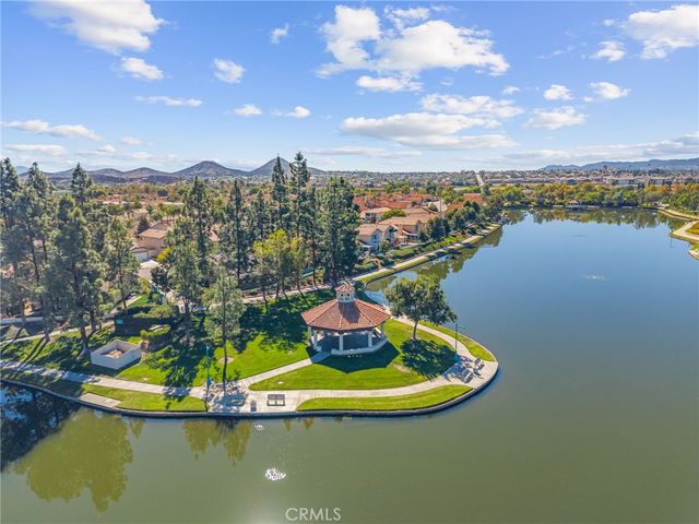 28570 Sand Island Way, Menifee, CA 92584