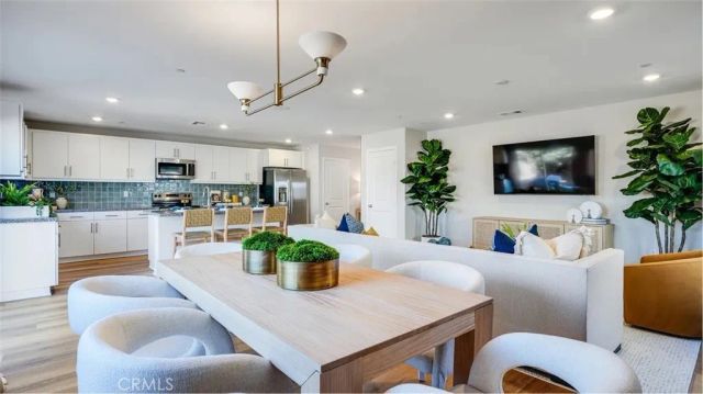 7214 Pine Crest Street, Jurupa Valley, CA 92509