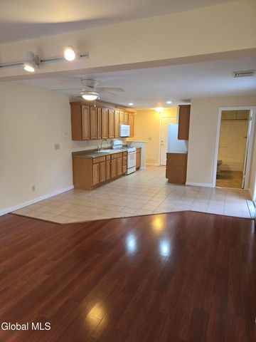 7 Bedford Drive Apt. 1, Colonie, NY 12110