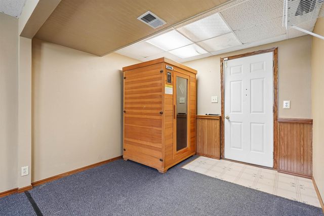 1312 Roosevelt Street, Waterloo, IA 50707