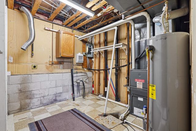 1312 Roosevelt Street, Waterloo, IA 50707