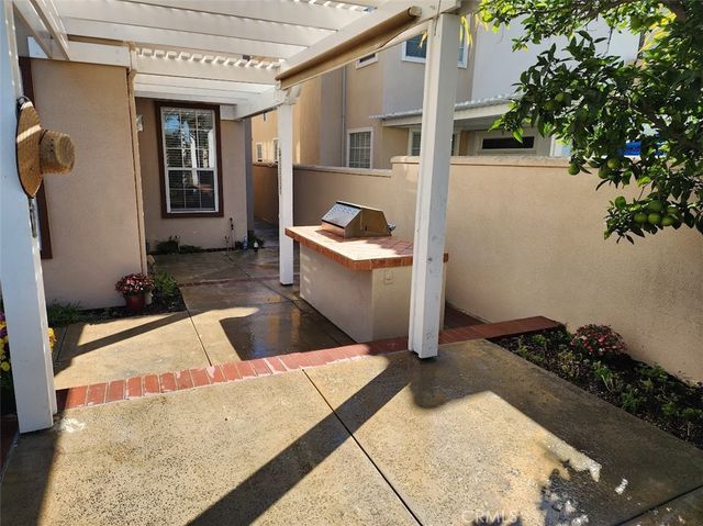 12605 Prescott Avenue, Tustin, CA 92782