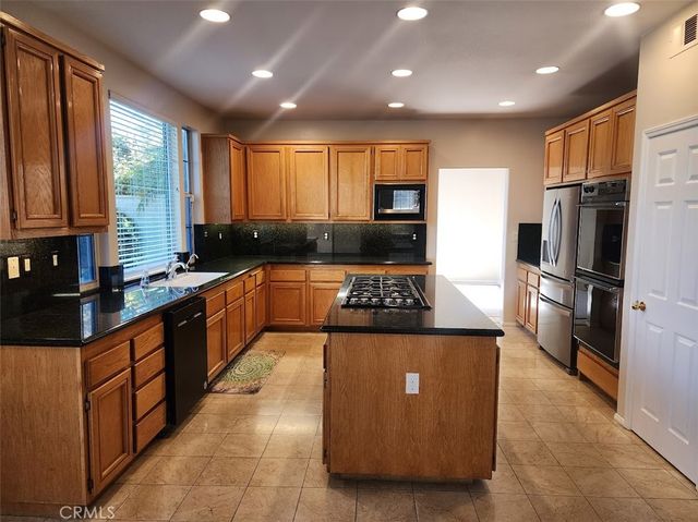 12605 Prescott Avenue, Tustin, CA 92782