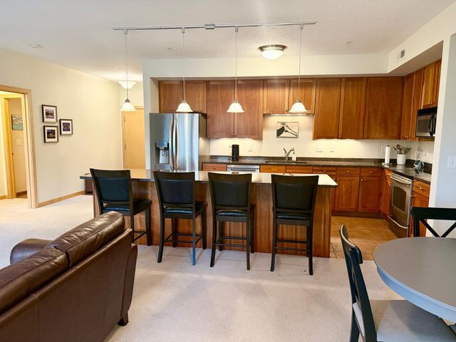 2201 Village Lane A203, Bloomington, MN 55431