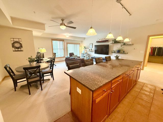 2201 Village Lane A203, Bloomington, MN 55431